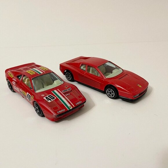 Burago 1/43 Ferrari GTO and Ferrari Testarossa Diecast Cars - Picture 1 of 16